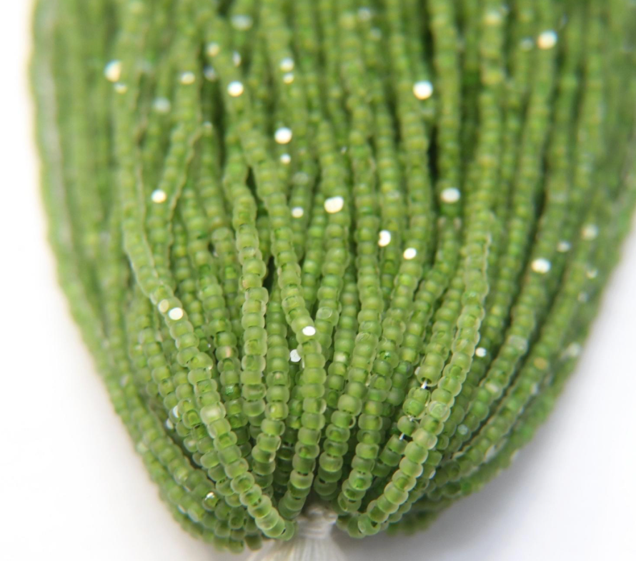 Charlotte cut beads green