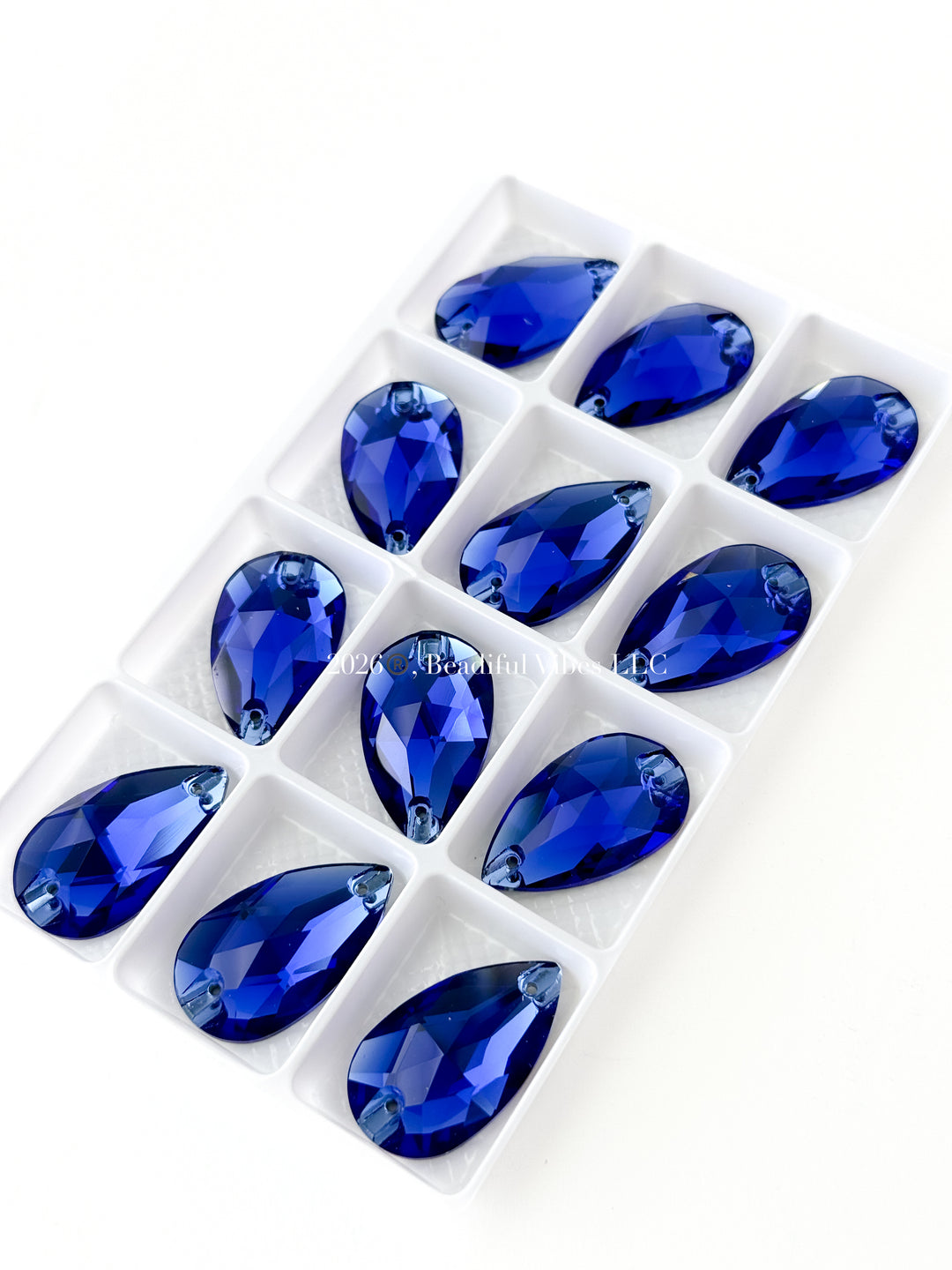 Capri Blue-Pear Shape 17*28mm
