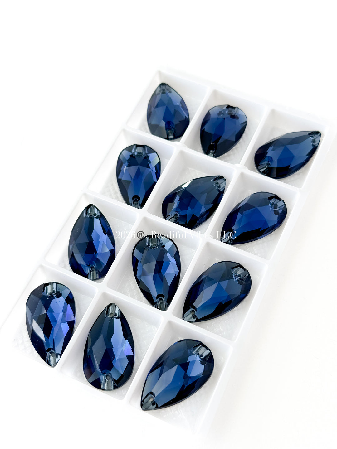 Montana Blue-k9 17*28 Pear Shape