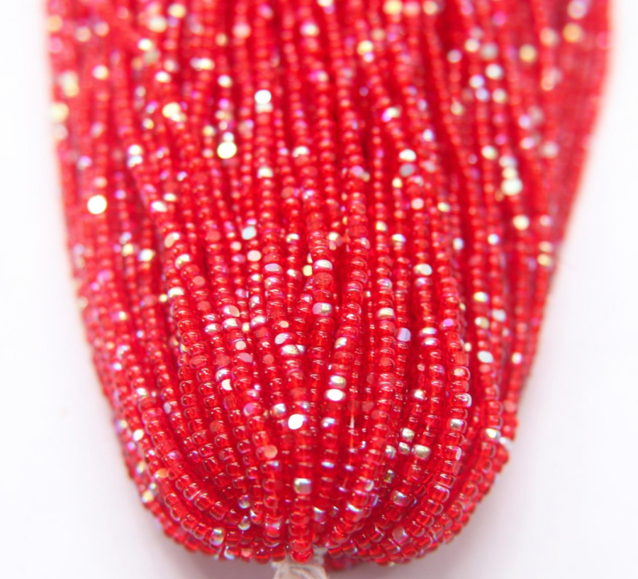 Charlotte cut beads red