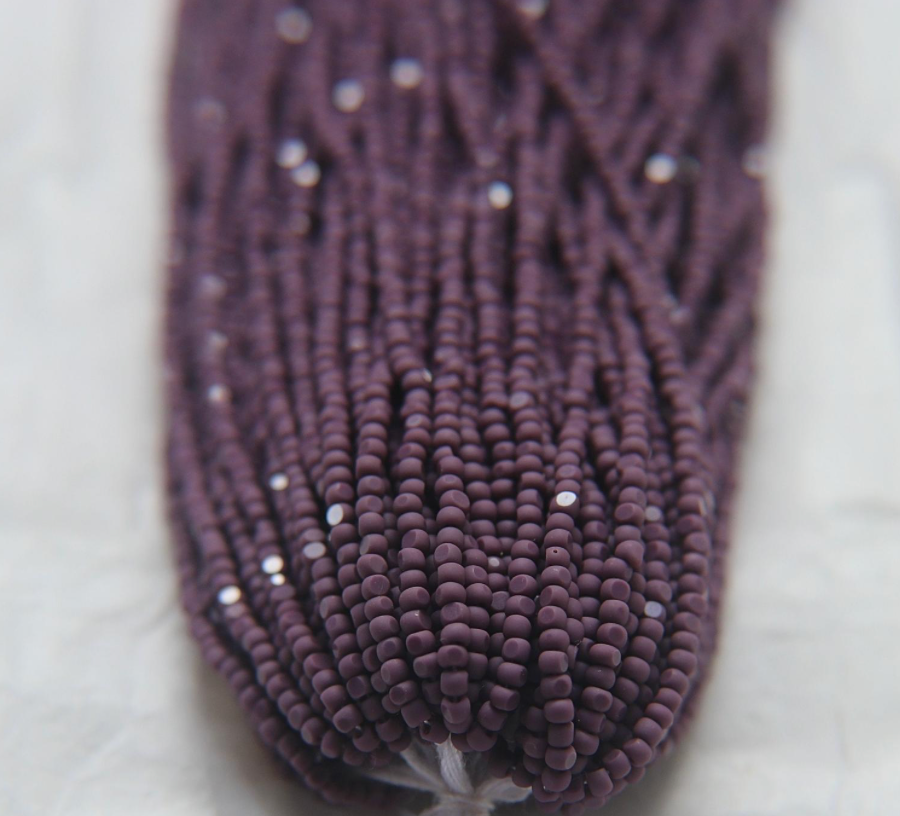 Charlotte cut beads purple