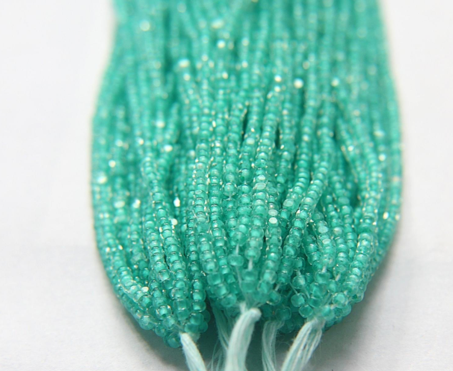 Charlotte cut beads mint color