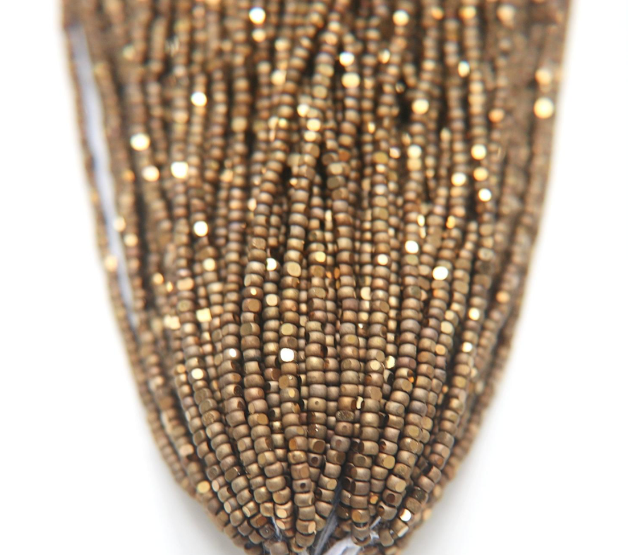Charlotte cut beads gold matte