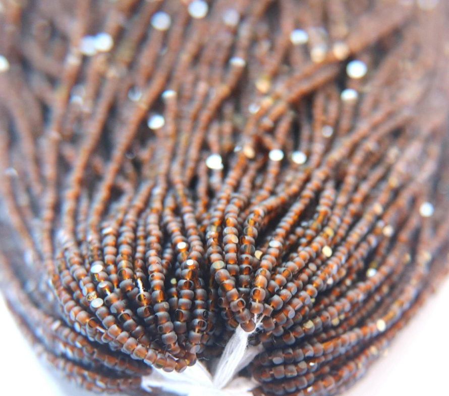 Charlotte cut beads brown