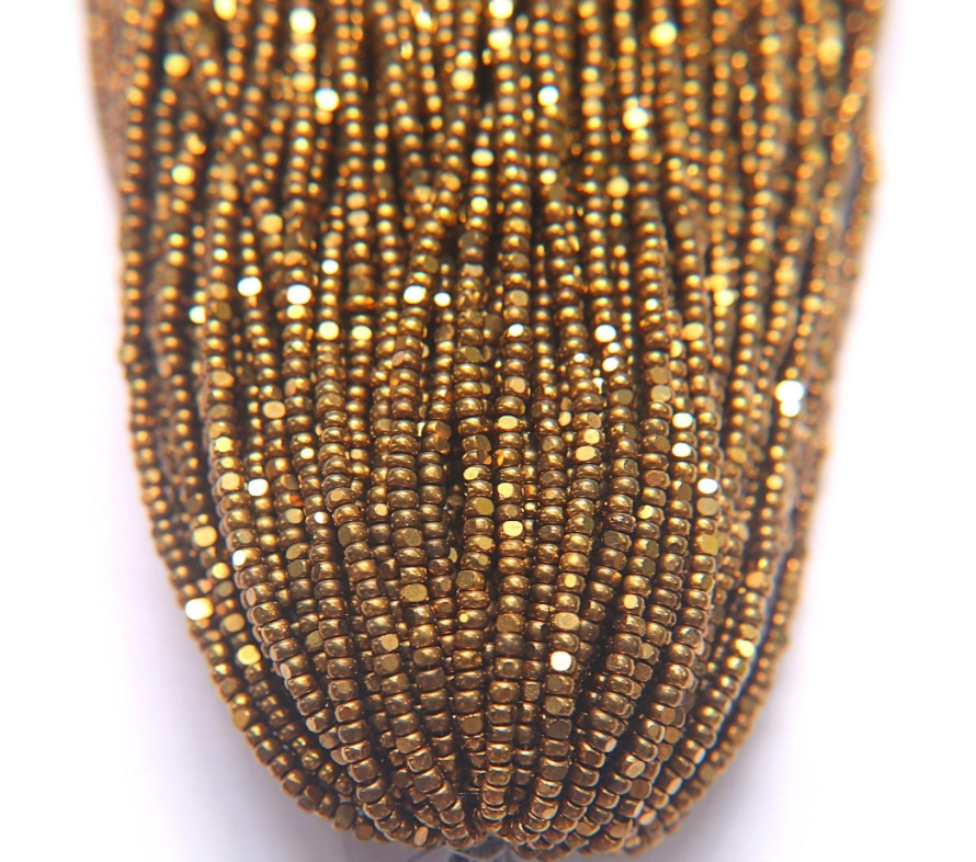 Charlotte cut beads gold